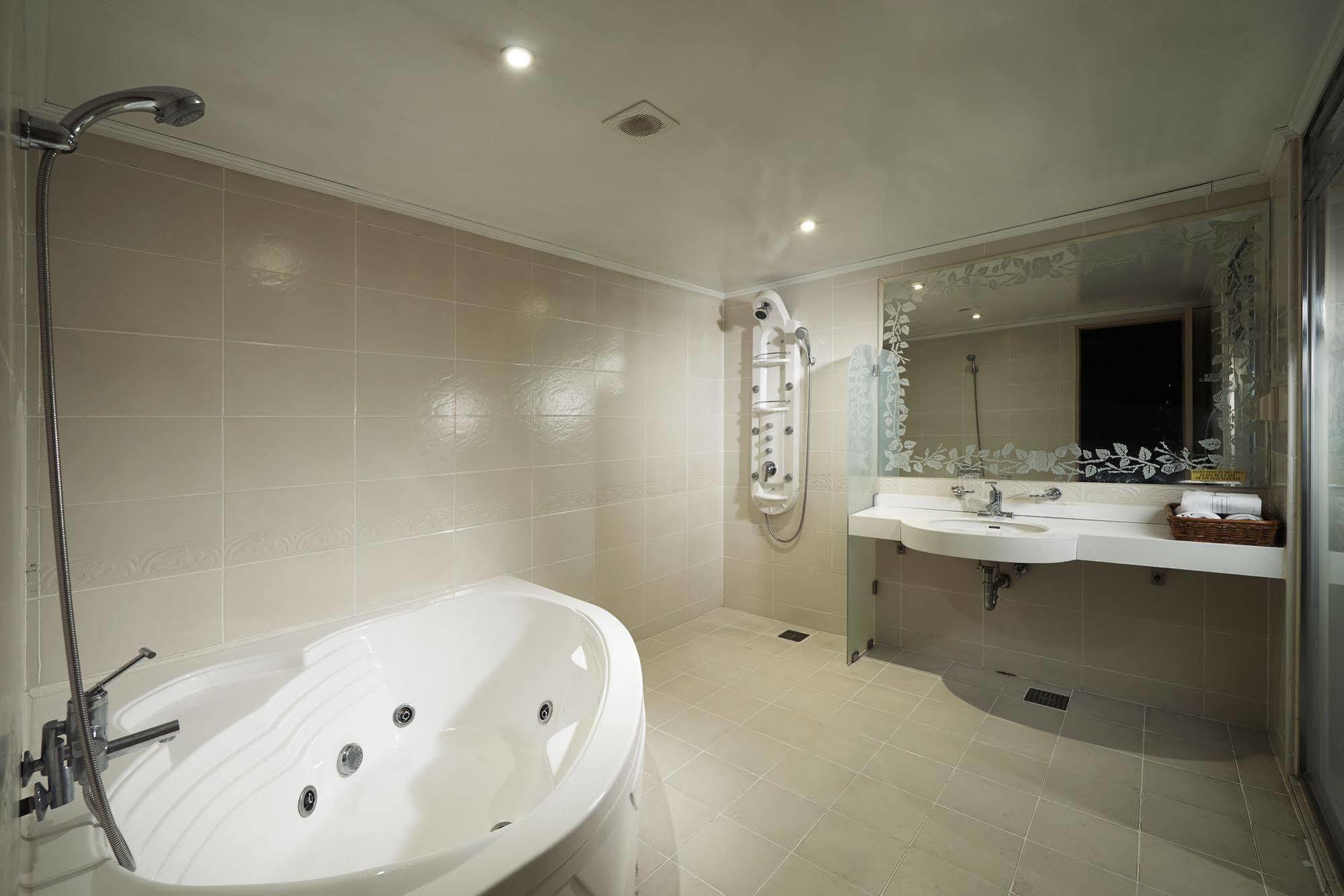 Hotel Noblesse, Yeoksam Seul Zewnętrze zdjęcie